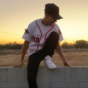 Meet your Posher, Johnny